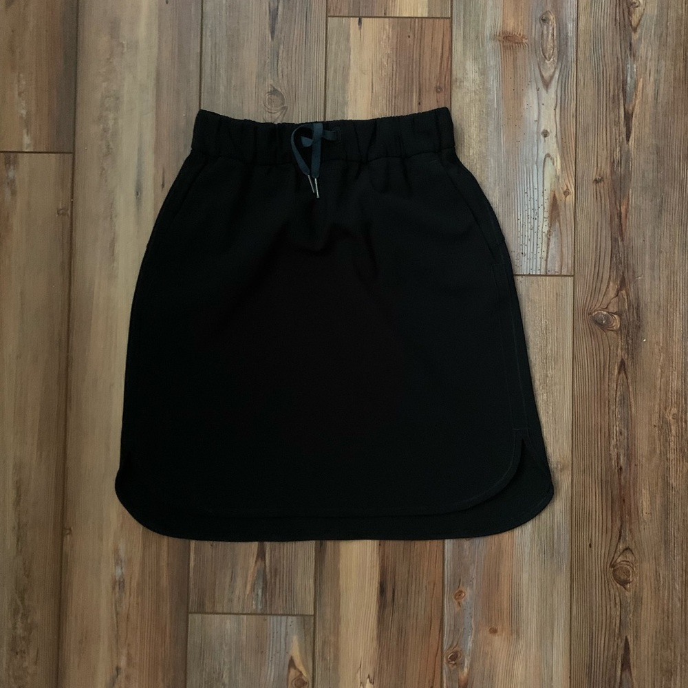 Lululemon On The Fly Skirt